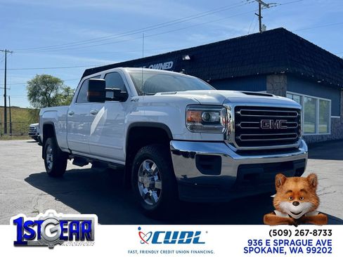 Used 2019 GMC Sierra 2500 SLE AWD/4WD image 1