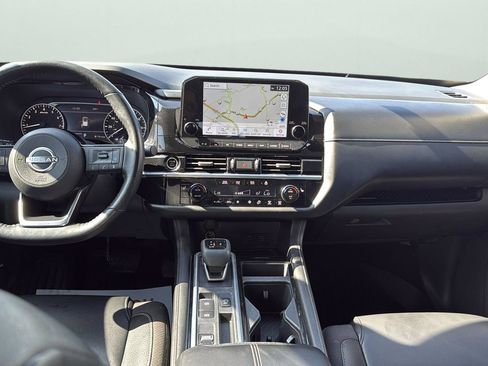 Used 2023 Nissan Pathfinder SL w/ SL Premium Package image 22