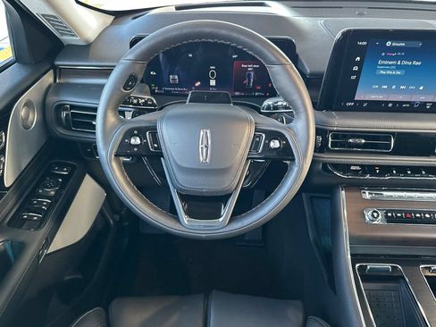 New 2026 Lincoln Aviator Reserve AWD/4WD image 13