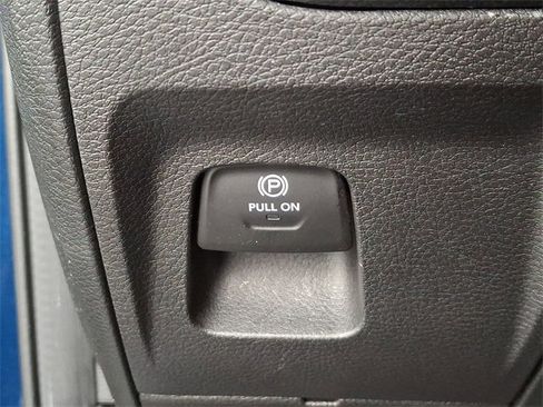 Used 2024 RAM 1500 Laramie image 24