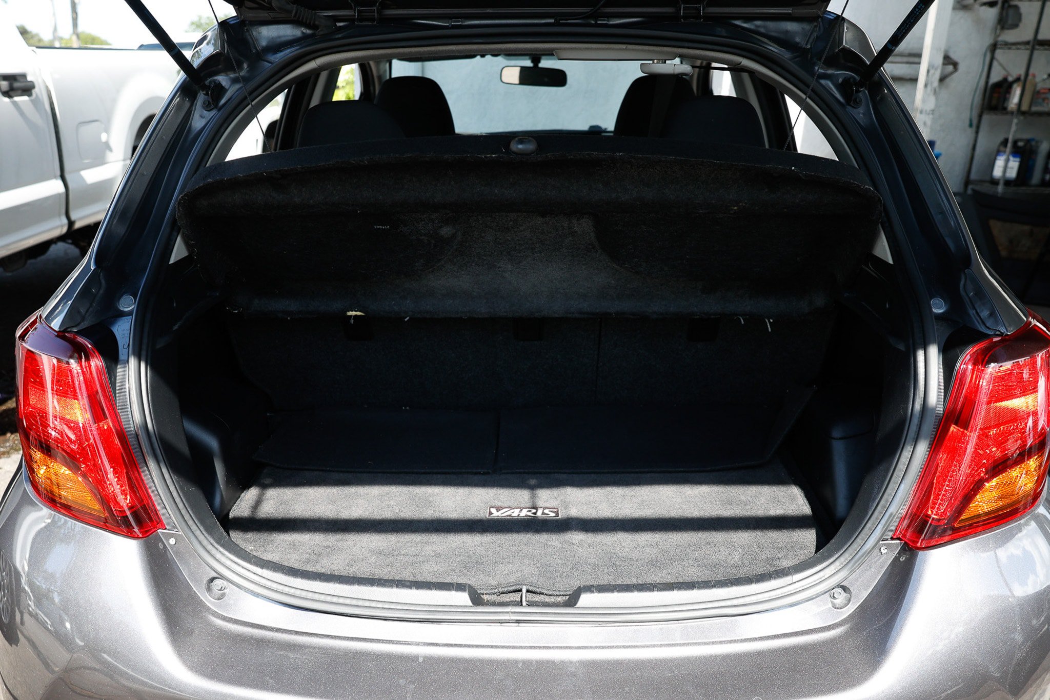 Used 2015 Toyota Yaris L FWD image 22
