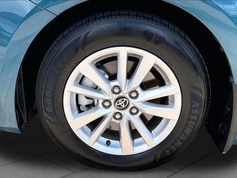 Used 2026 Toyota Camry LE w/ Convenience Package FWD image 11