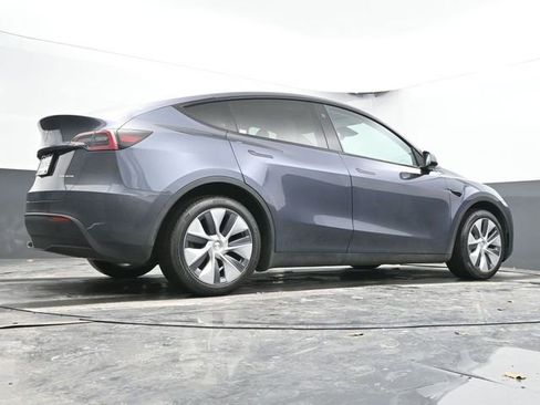Used 2023 Tesla Model Y Long Range image 48