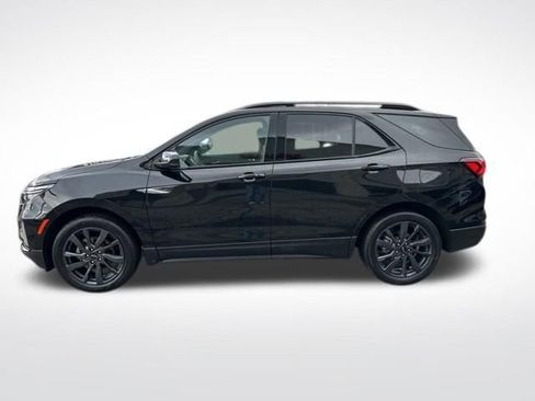 Used 2023 Chevrolet Equinox RS w/ LPO, Floor Liner Package FWD image 2