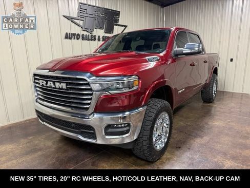 Used 2025 RAM 1500 Laramie AWD/4WD image 1