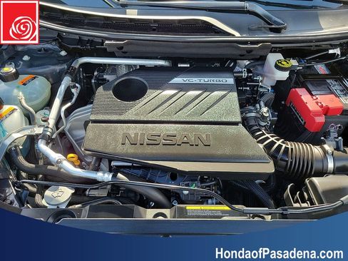 Used 2025 Nissan Rogue SV image 32