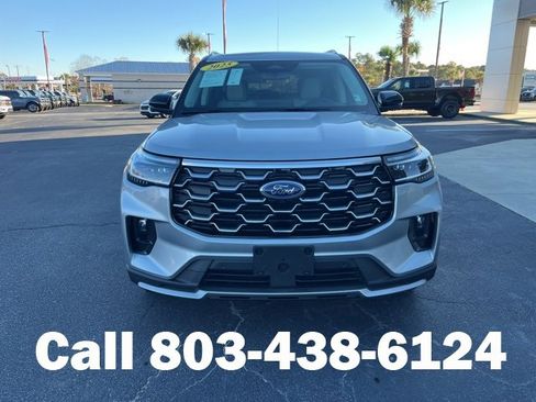 Used 2025 Ford Explorer Platinum w/ Ultimate Package image 37