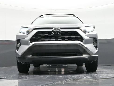 Used 2020 Toyota RAV4 XLE FWD image 27