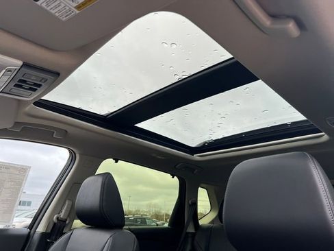 New 2026 Nissan Rogue Platinum AWD/4WD image 11