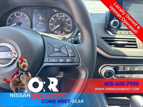 Used 2024 Nissan Altima 2.5 S FWD image 18