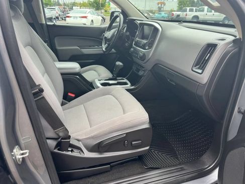Used 2018 Chevrolet Colorado LT w/ LT Convenience Package AWD/4WD image 8