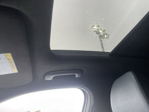 Certified 2025 Kia Sorento SX Prestige image 30