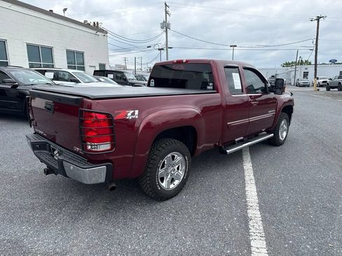 Used 2013 GMC Sierra 1500 SLT w/ All-Terrain Package AWD/4WD image 5