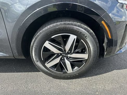 Used 2023 Kia Sorento S FWD image 20