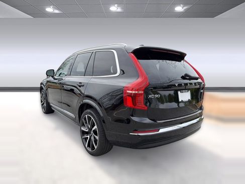Certified 2023 Volvo XC90 B6 Plus w/ Protection Package Premier AWD/4WD image 3
