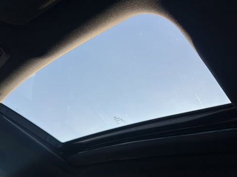 Used 2023 Honda Odyssey Sport image 37