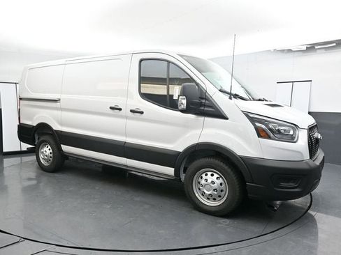 New 2025 Ford Transit 250 Low Roof AWD image 3