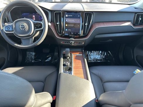Certified 2023 Volvo XC60 B5 Plus image 15