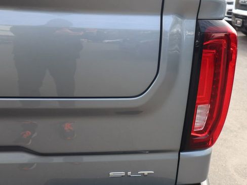 Certified 2026 GMC Sierra 1500 SLT AWD/4WD image 38