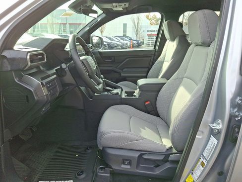 Used 2025 Toyota Tacoma SR5 image 13