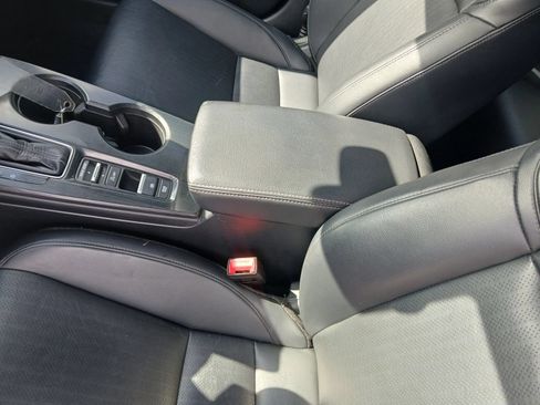 Used 2022 Honda Civic Sport Touring image 5