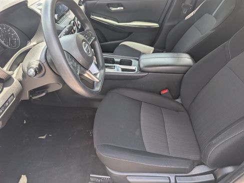 Used 2023 Nissan Sentra SV FWD image 8