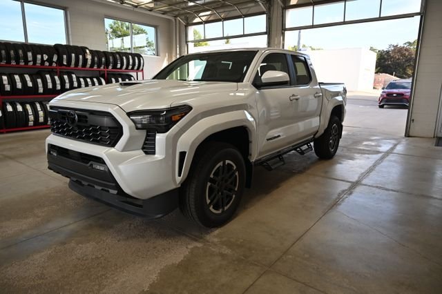 New 2026 Toyota Tacoma TRD Sport AWD/4WD image 9