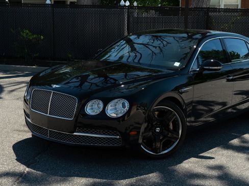 Used 2014 Bentley Flying Spur W12 AWD/4WD image 9