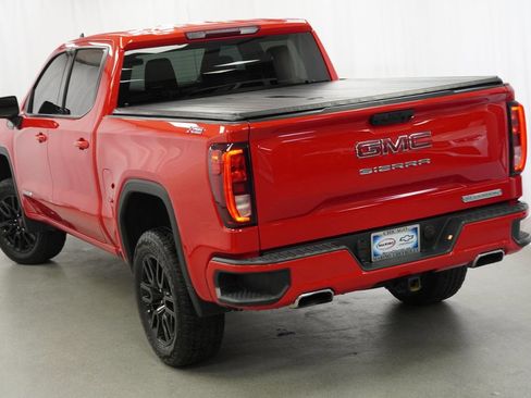 Used 2024 GMC Sierra 1500 Elevation w/ X31 Off-Road Package AWD/4WD image 4