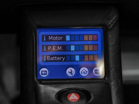 Used 2010 Tesla Roadster image 23