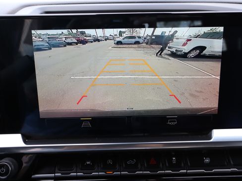 Used 2022 Chevrolet Silverado 1500 LT image 28