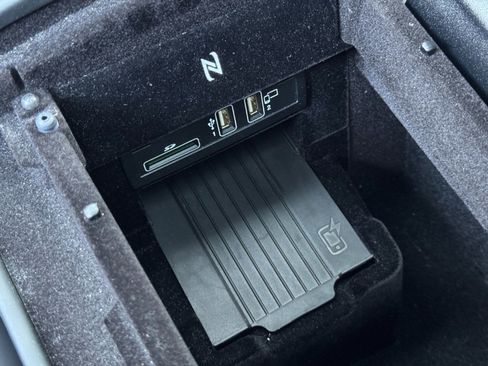 Used 2018 Mercedes-Benz S 560 Sedan w/ AMG Line Exterior image 31