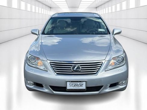 Used 2012 Lexus LS 460 AWD w/ Luxury Value Edition image 2