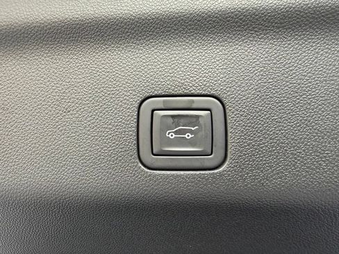 Used 2024 Cadillac Escalade V AWD/4WD image 37