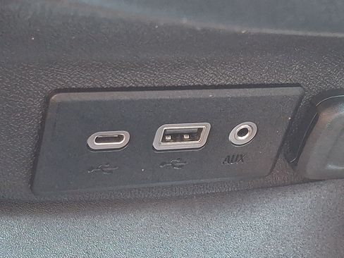 Used 2023 Chevrolet Malibu LT FWD image 24