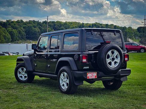 Used 2023 Jeep Wrangler Unlimited Sport AWD/4WD image 5