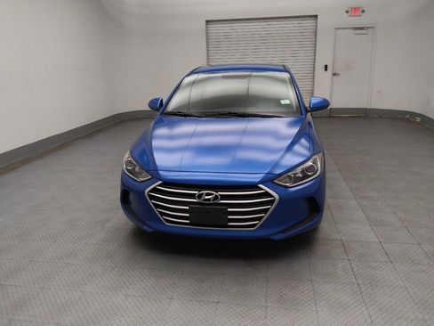 Used 2017 Hyundai Elantra SE image 15