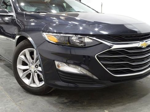 Used 2023 Chevrolet Malibu LT FWD image 41