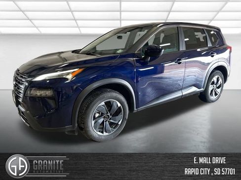 Used 2025 Nissan Rogue SV AWD/4WD image 1