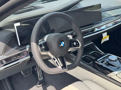 New 2026 BMW 760i xDrive w/ Premium Package AWD/4WD image 12
