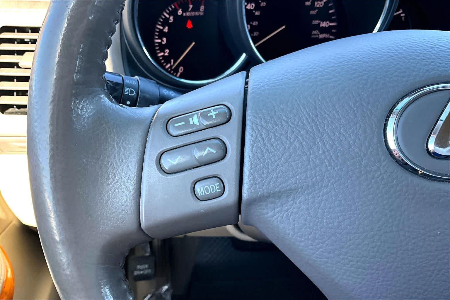 Used 2006 Lexus RX 330 AWD image 23