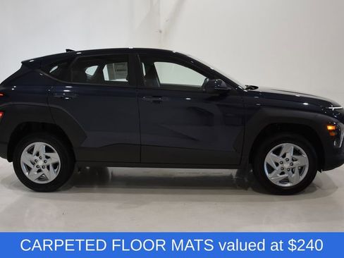 New 2026 Hyundai Kona SE image 3