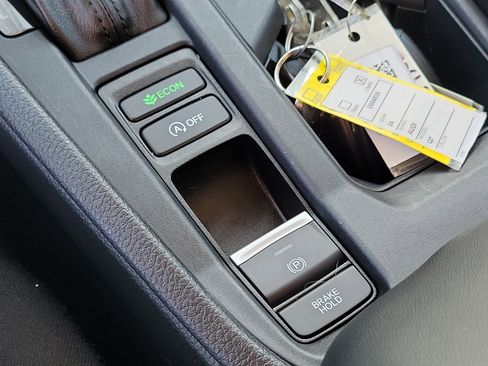 Used 2024 Honda Accord LX image 29