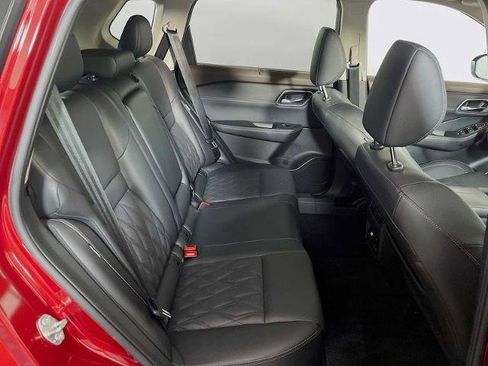 Certified 2023 Nissan Rogue Platinum w/ Platinum Premium Package image 28