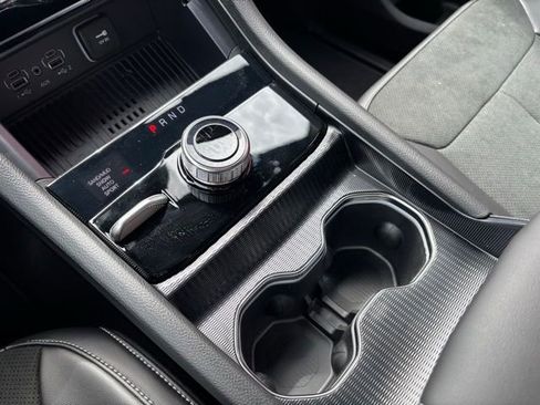 New 2026 Jeep Grand Cherokee L 4WD image 23