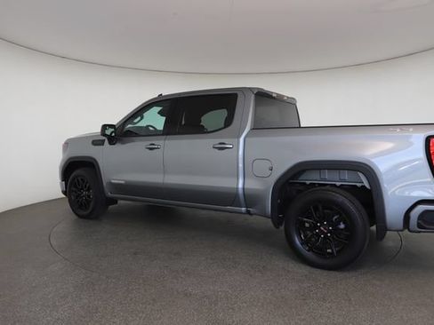 Used 2024 GMC Sierra 1500 Elevation AWD/4WD image 9