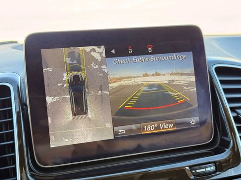 Used 2018 Mercedes-Benz GLE 350 4MATIC image 34