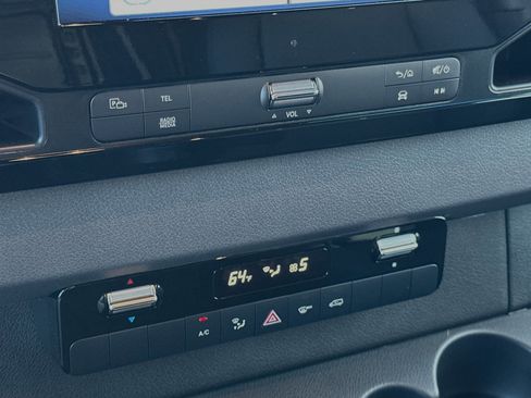 New 2025 Mercedes-Benz Sprinter 2500 image 19