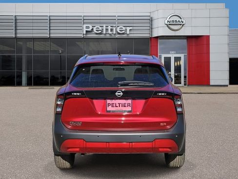 New 2026 Nissan Kicks SR image 4