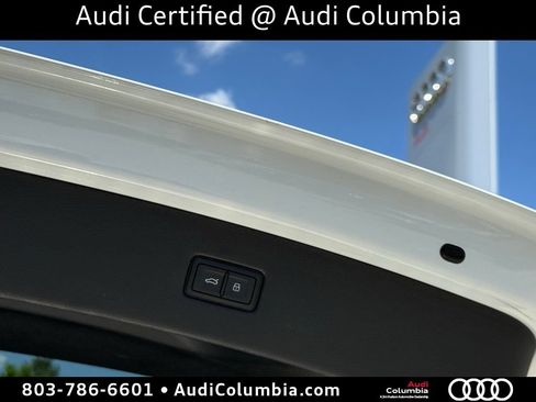 Certified 2023 Audi SQ7 Prestige AWD/4WD image 17